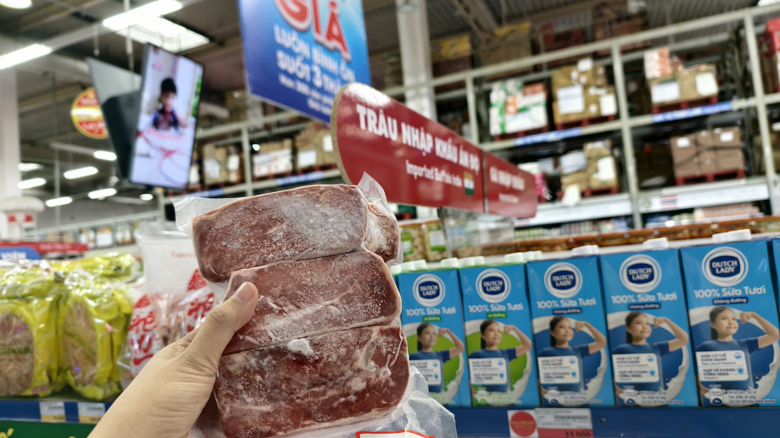 进口水牛肉在超市设有独立柜台陈列