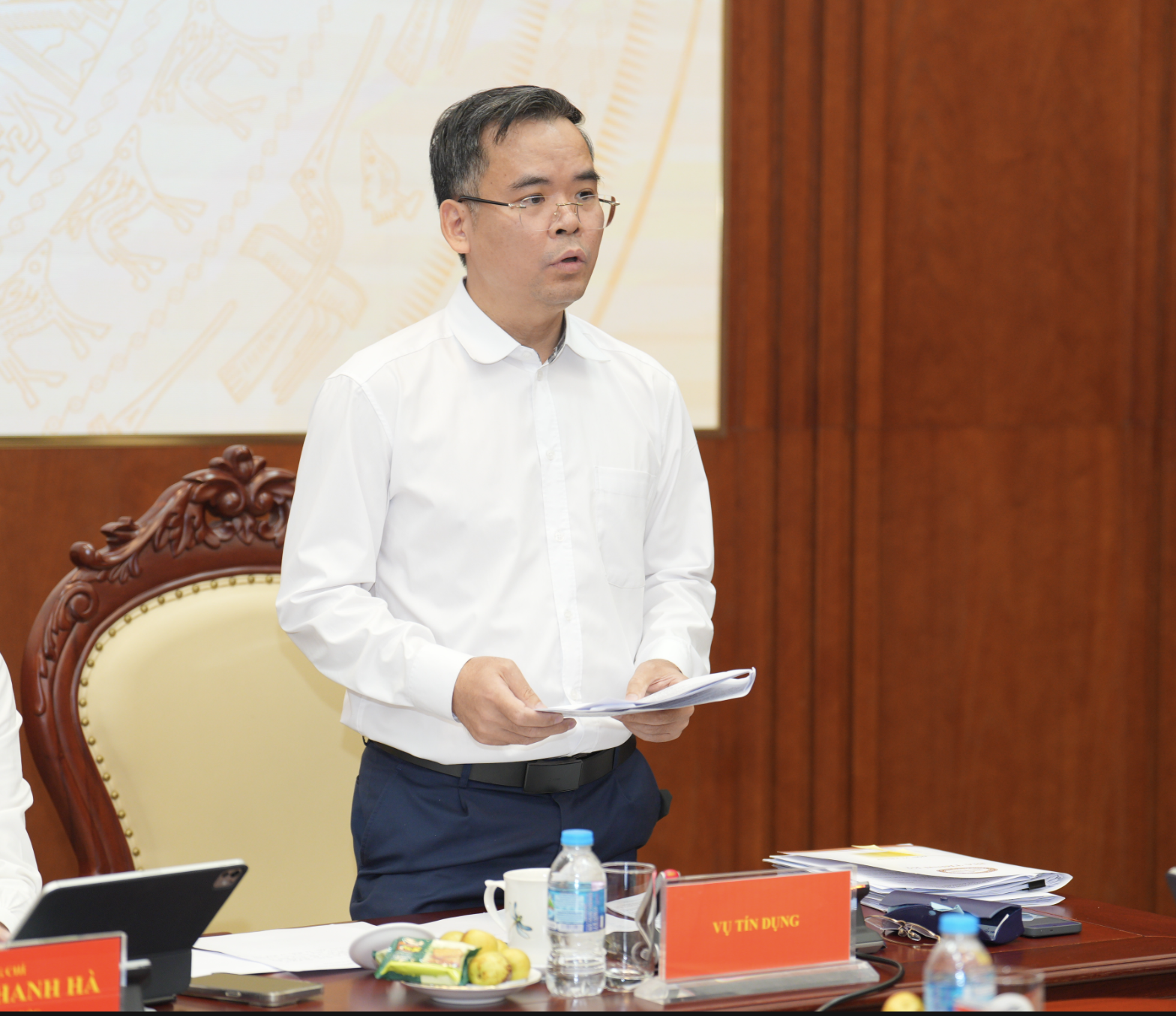越南國家銀行信貸司副司長阮春北介紹信貸計劃實施情況