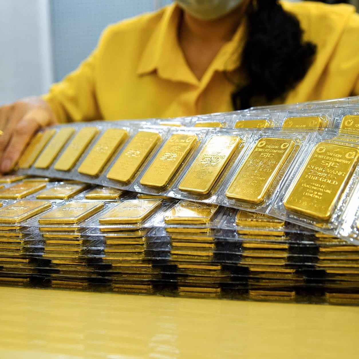 越南国内金价在横盘后大幅下跌