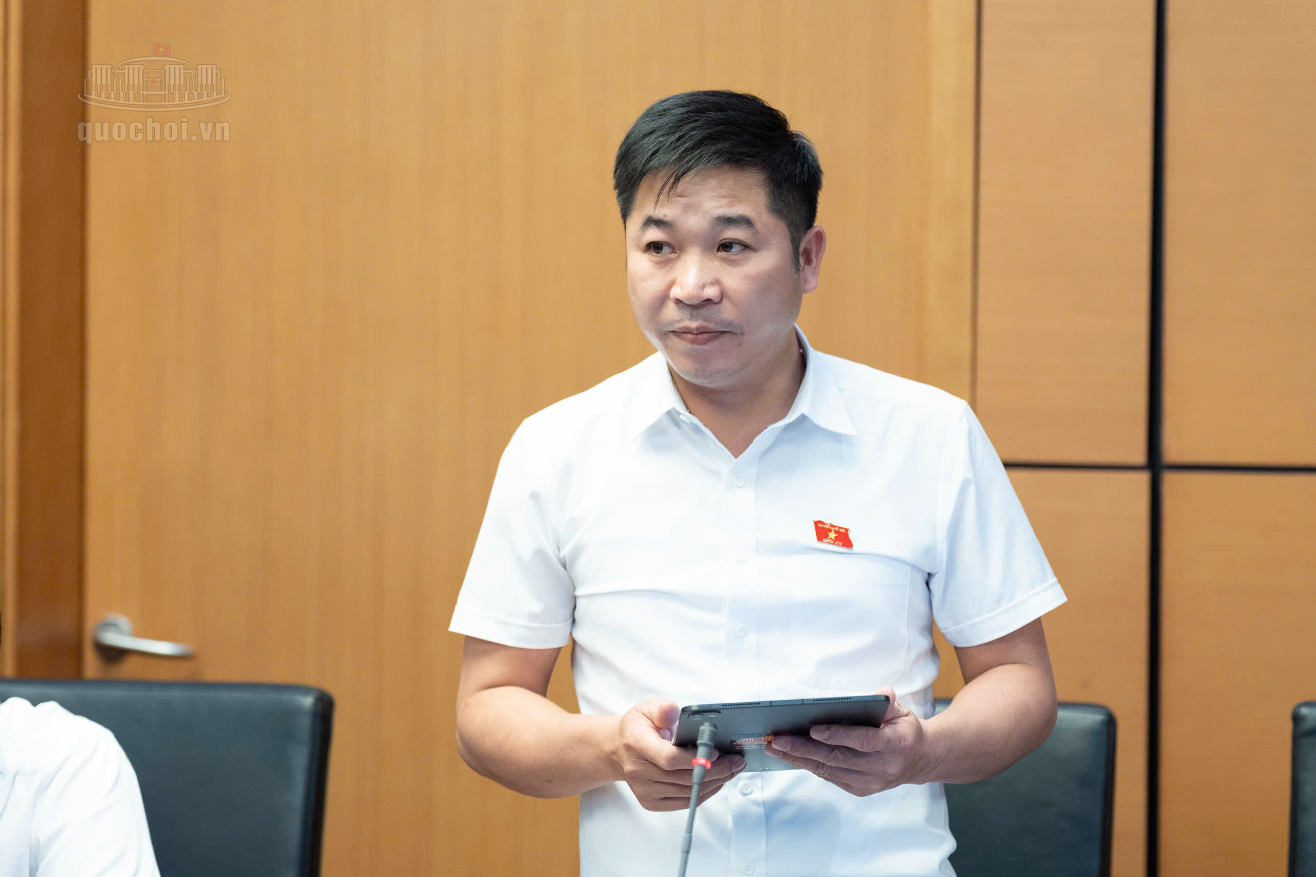 山羅省國會代表良文深